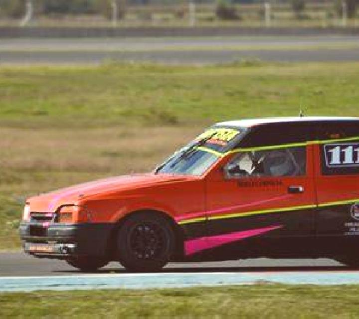 Abril 3 Grinon escort