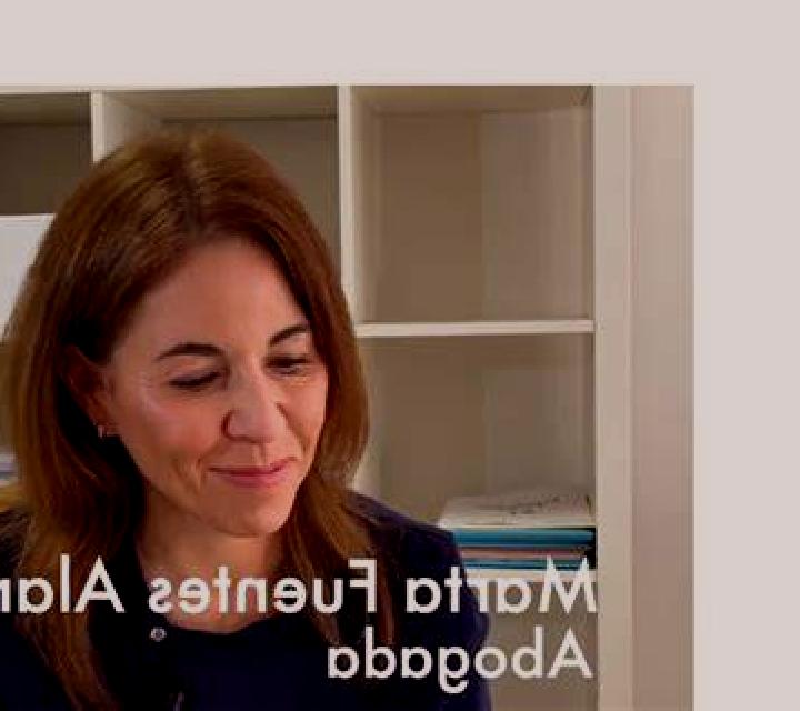 Abril Baza escort