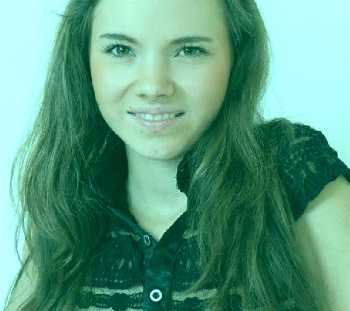 Adriana 2 El Almendro escort