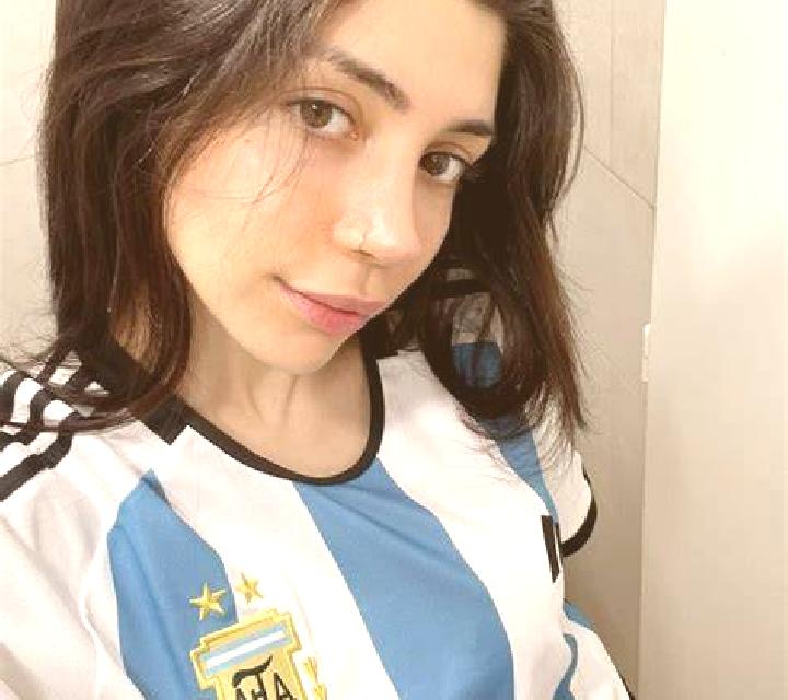 Adriana 2 Xove escort