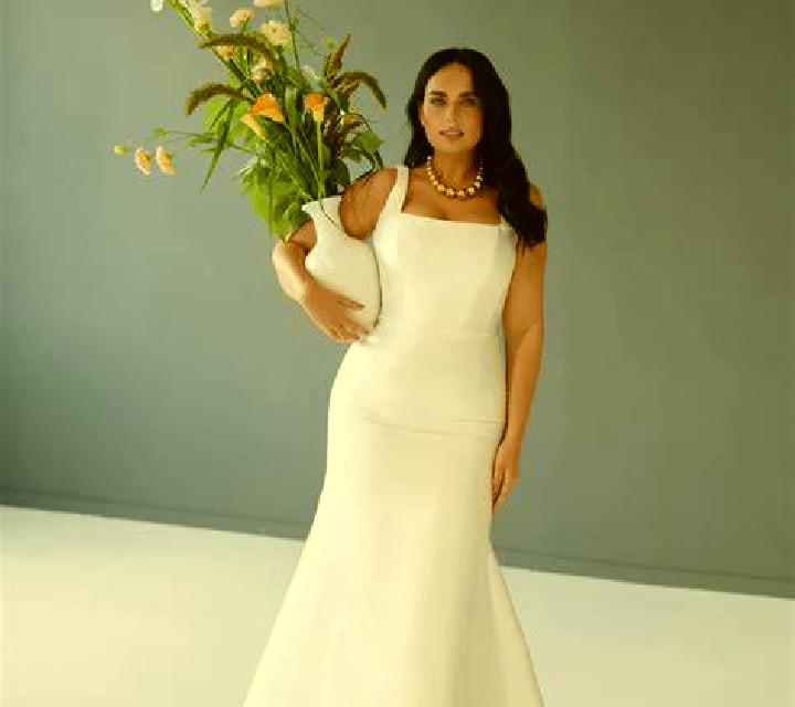 Adriana Artana escort