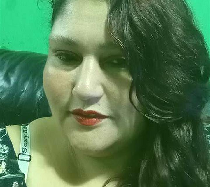Adriana Los Santos de Maimona escort