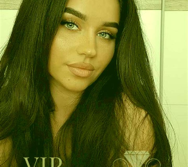 Adriana Relleu escort