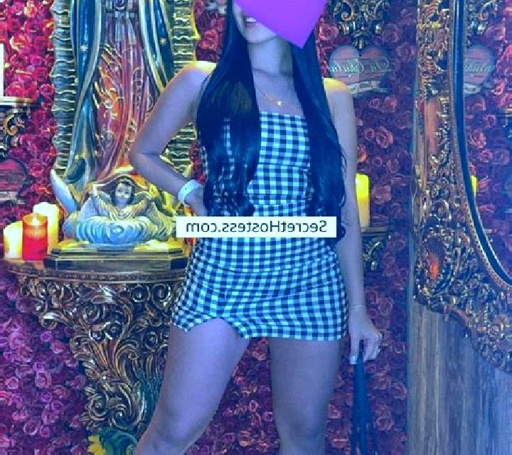 Adriana Villademor de la Vega escort