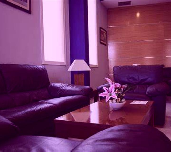 Alba 2 Torrelles de Llobregat escort