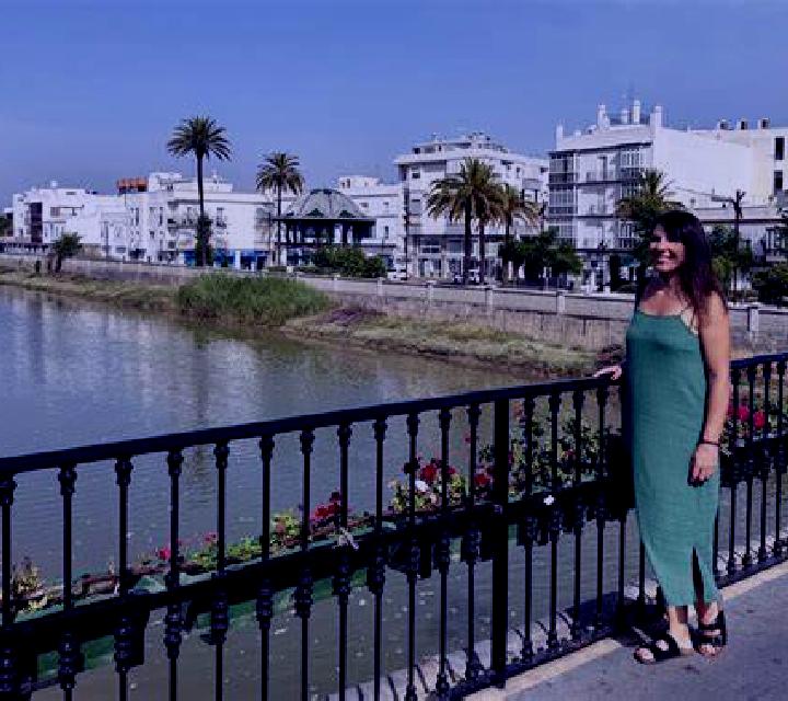Alba 3 San Juan del Molinillo escort