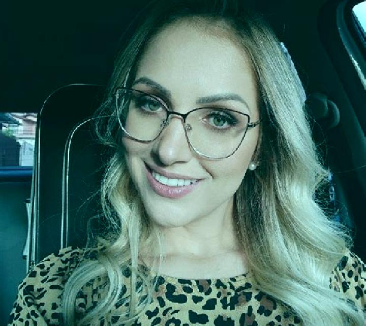 Alba Valdemeca escort