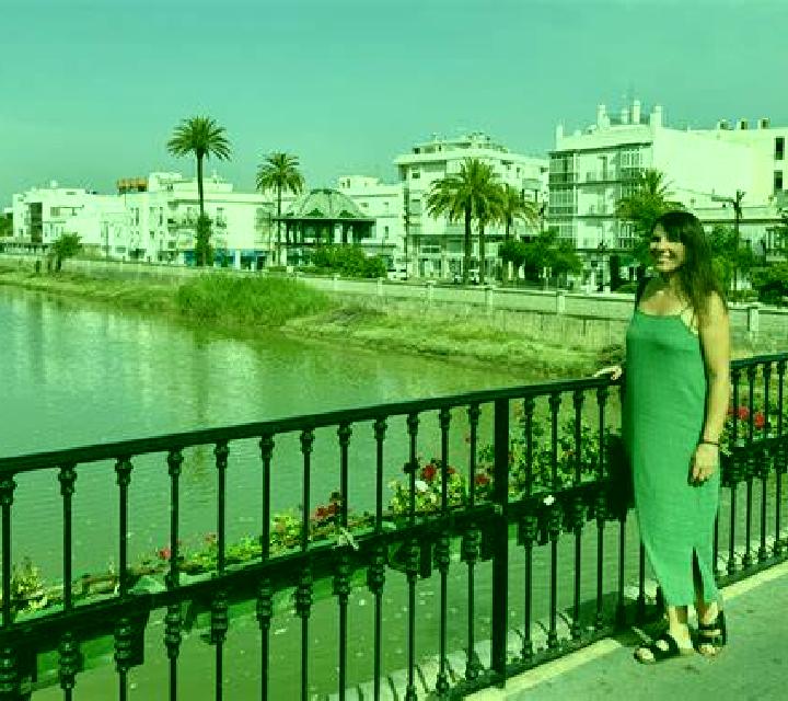 Alejandra Colungo escort