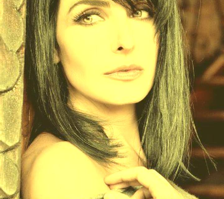 Amanda Flix escort
