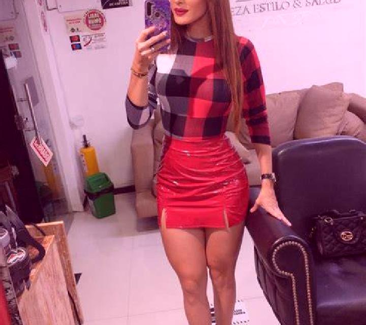 Andrea 3 La Laguna escort