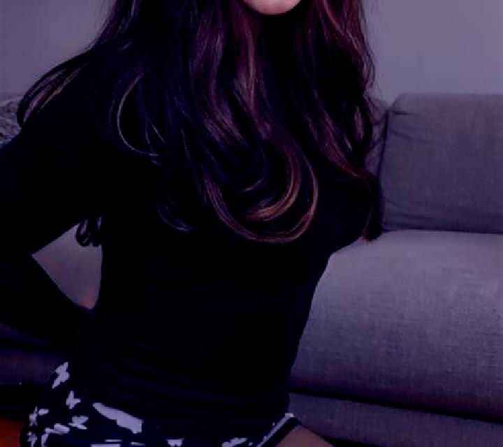 Andrea Villanueva de San Mancio escort