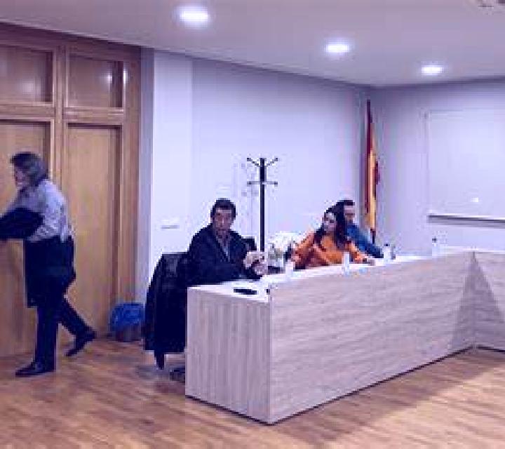 Aurora 2 Torre de Arcas escort