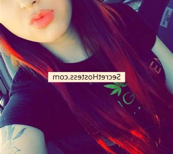 Aurora Latina escort