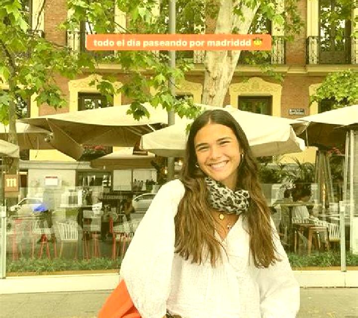 Bianca 2 Navia escort