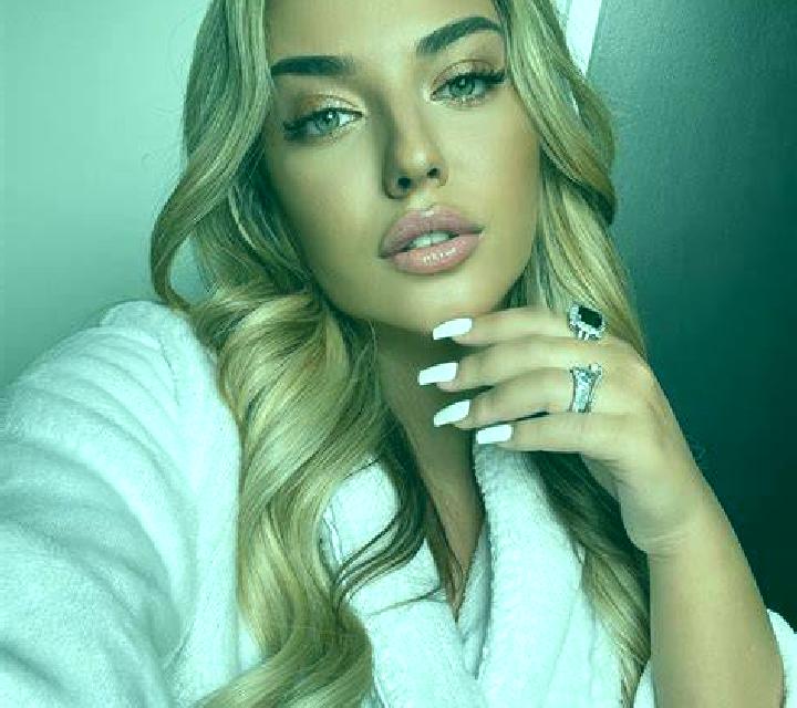 Blanca 3 Iznalloz escort