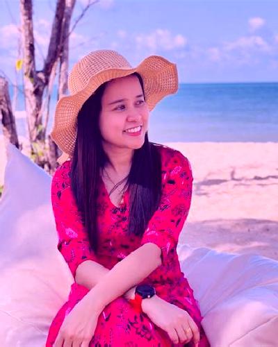 Carla 3 Sagra escort