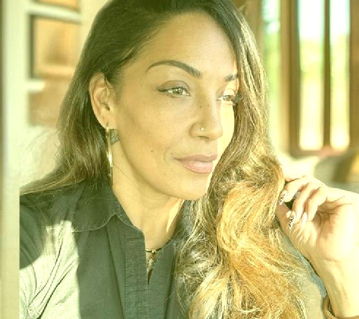 Carmen 2 Lugones escort