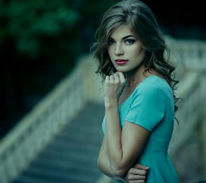 Carmen El Pardo escort