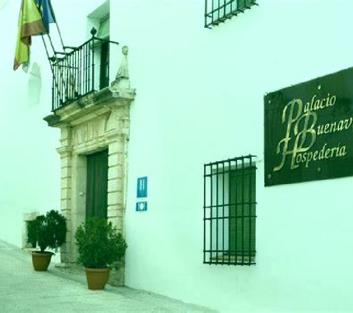 Cayetana Carrascosa de Haro escort