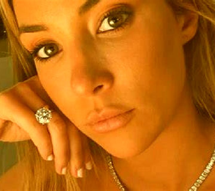 Cecilia 2 Hinojosa del Duque escort