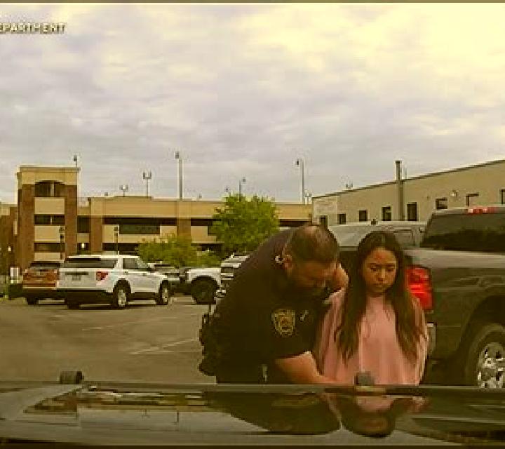 Cielo Villanueva de la Reina escort