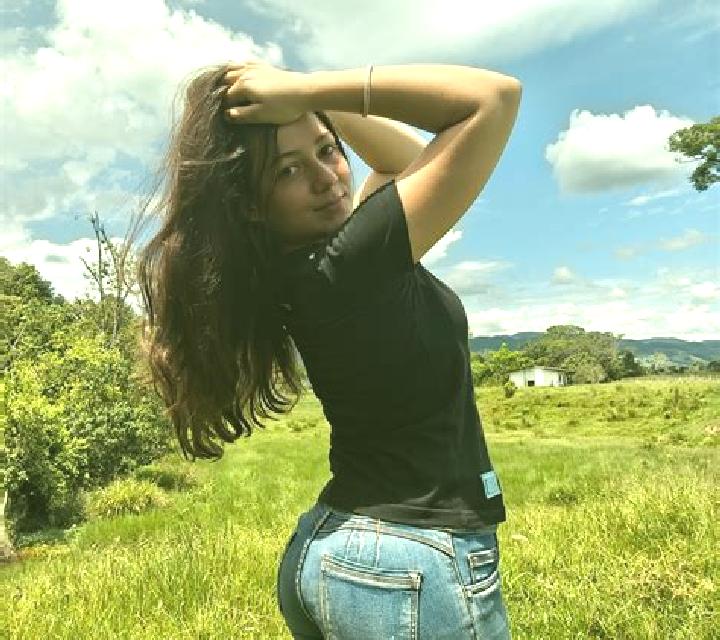 Diana 2 Biure escort