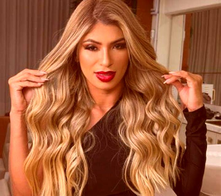 Elena Palomar escort