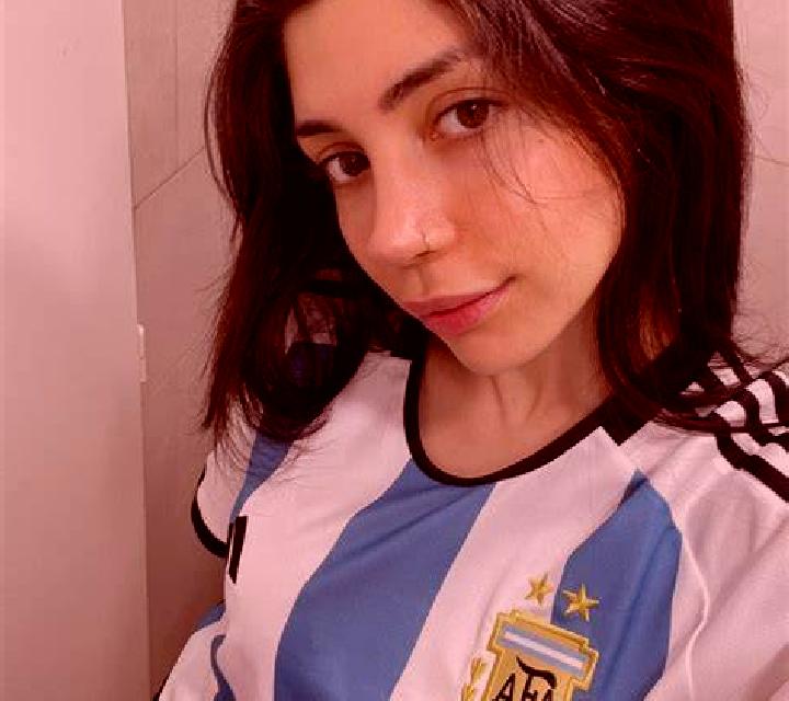Emilia 3 Huecas escort