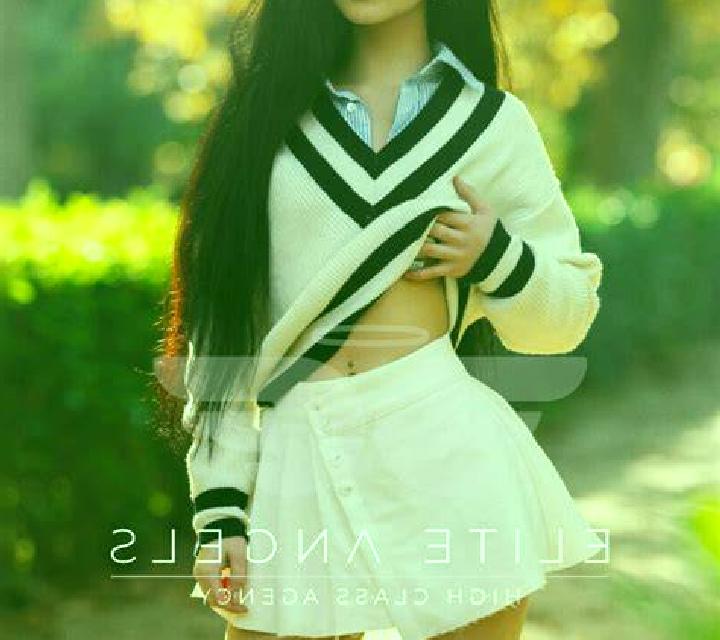 Emilia Arraya de Oca escort