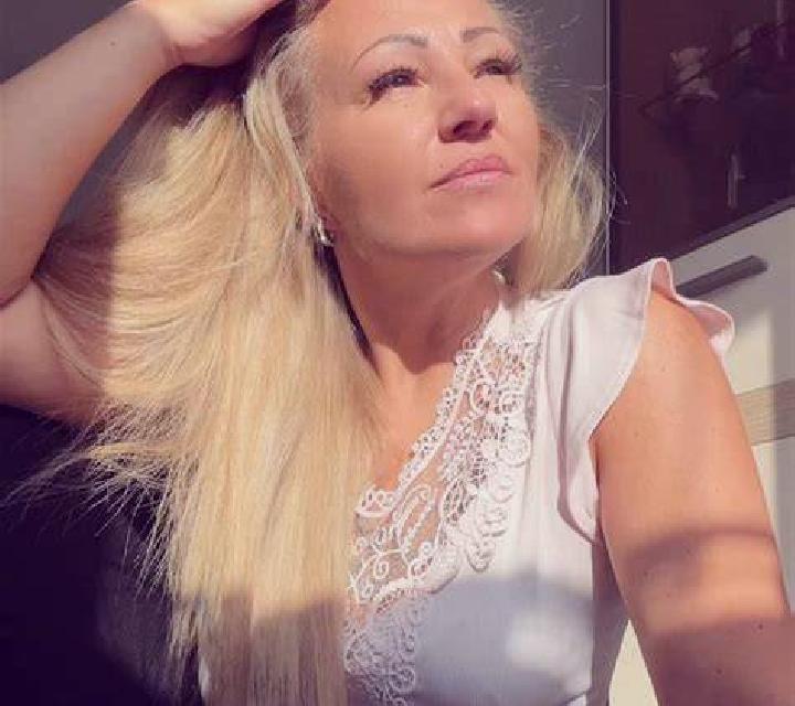 Emilia Penafiel escort