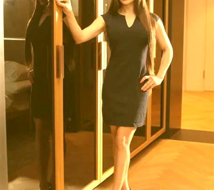 Emilia Ubide escort