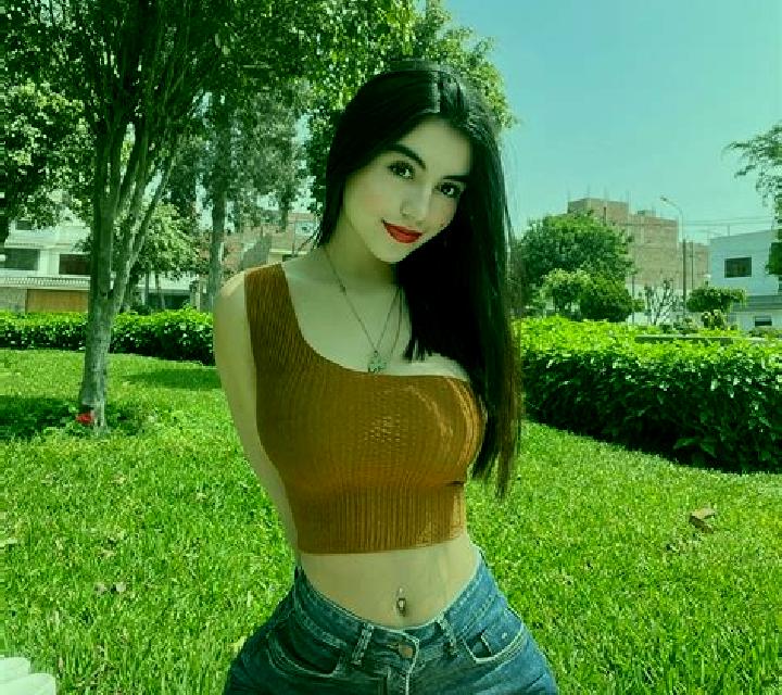 Giulia 3 Patones escort