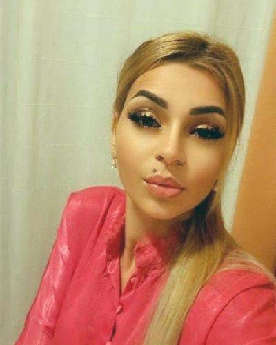 Giulia Muras escort
