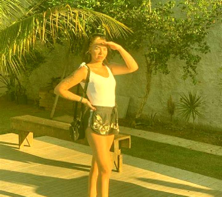 Irene Quintanilla del Molar escort