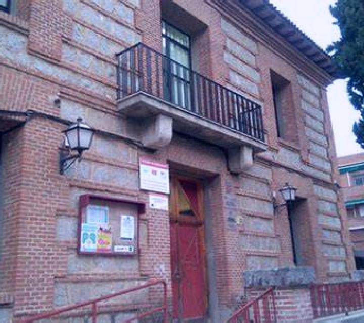 Isabela 2 Hoyos del Collado escort