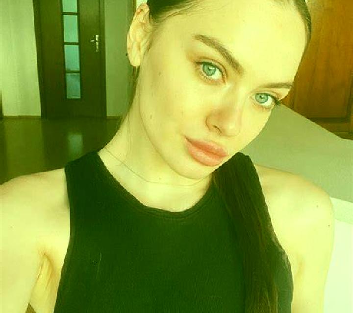 Isabela 3 Villageriz escort