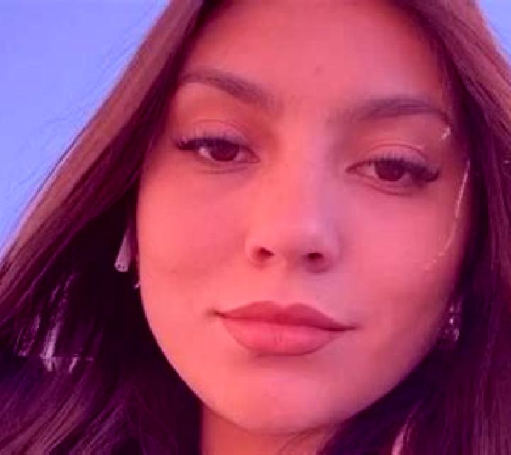 Isabela Es Pujols escort