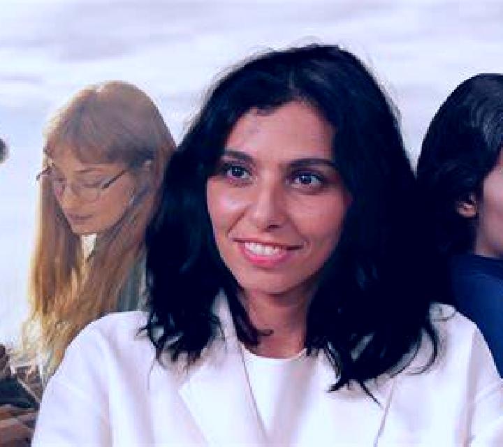 Isabela Sant Pere, Santa Caterina i La Ribera escort