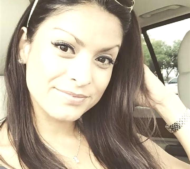 Isabella 2 Ruente escort