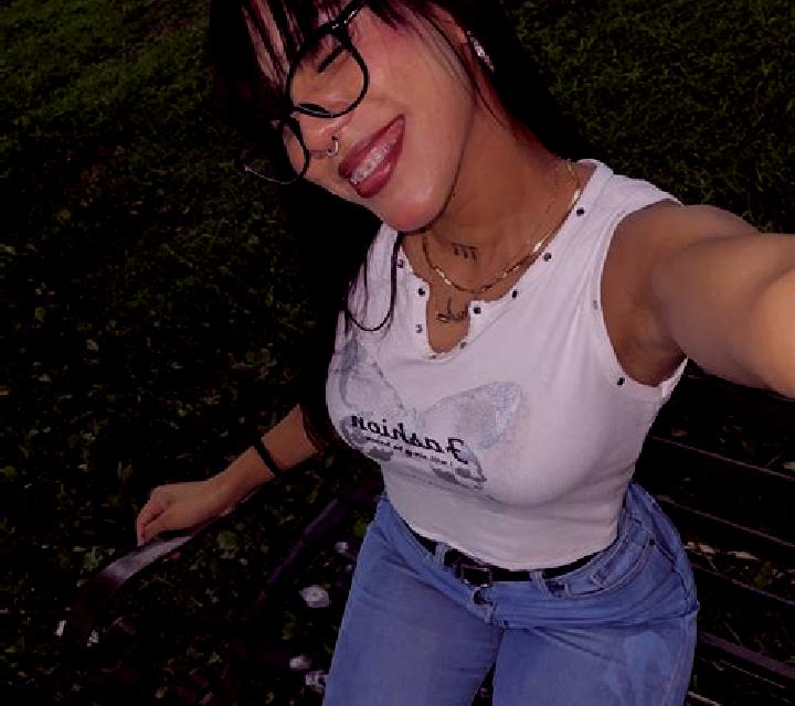 Isabella Marzales escort