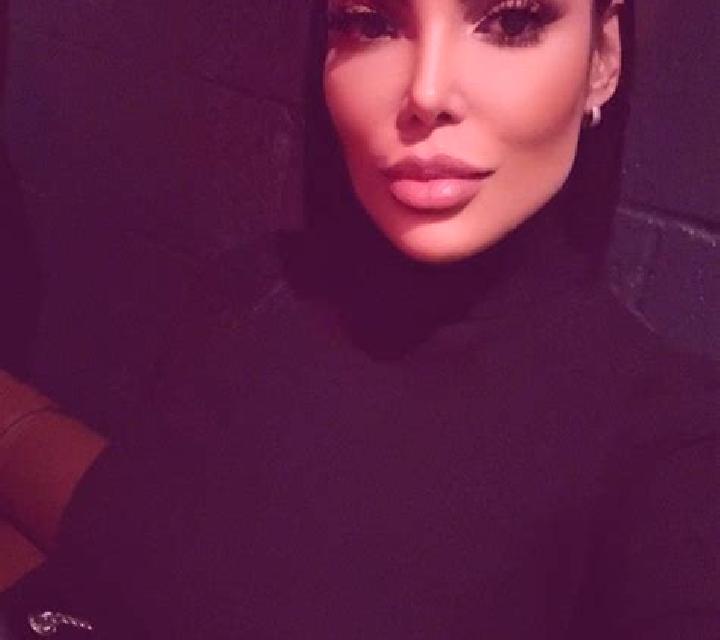 Josefina Castil de Peones escort