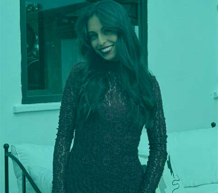 Julia 2 Albal escort