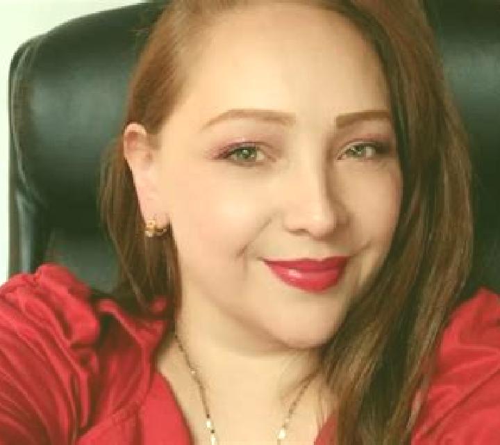 Julia 2 Ochagavia escort
