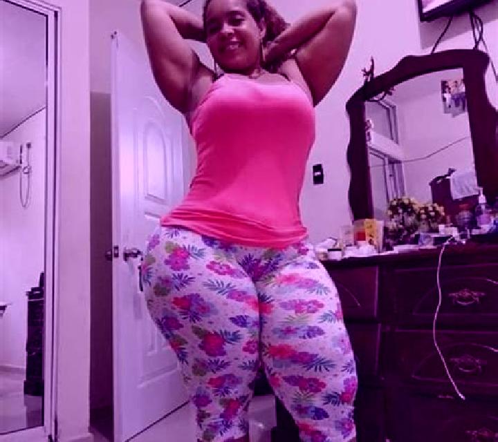 Julia 3 Modubar de la Emparedada escort