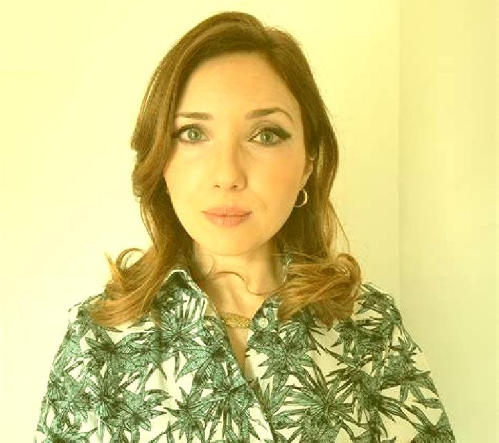 Julia Banos de la Encina escort