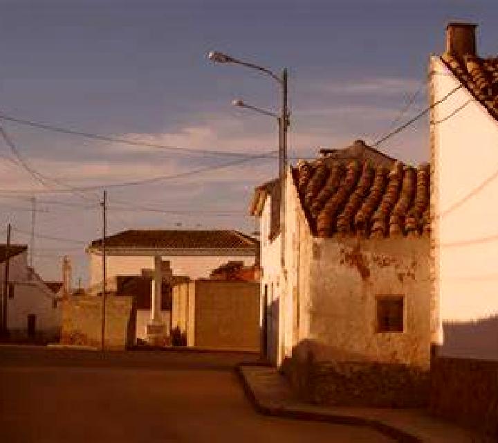 Lola 2 Lucillos escort