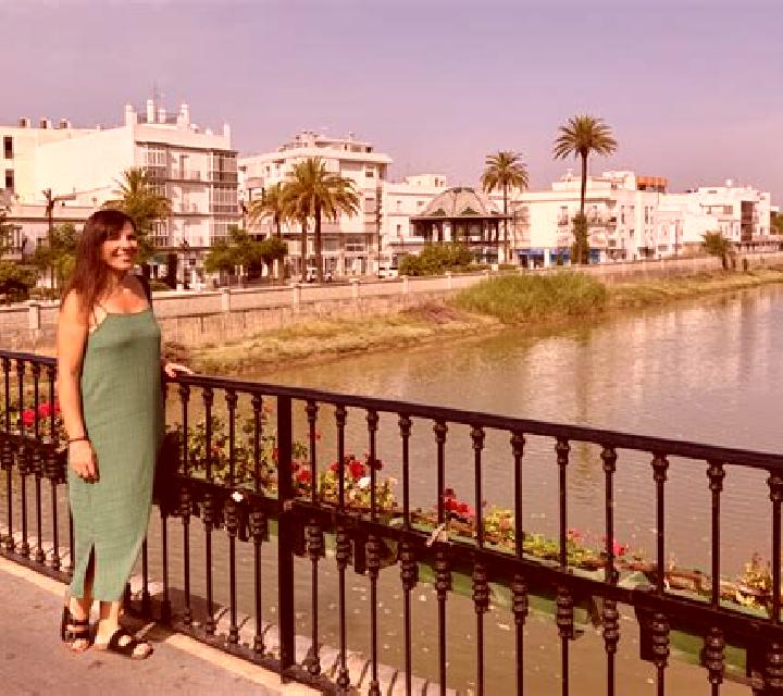 Lola Chiclana de la Frontera escort