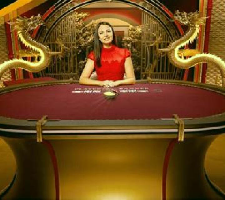 Lorena 3 Montarron escort