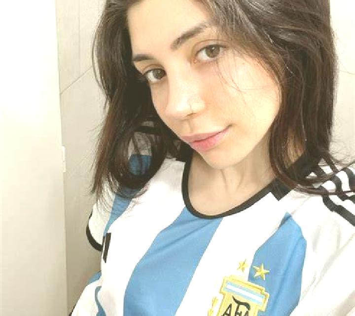 Lorena Lekeitio escort