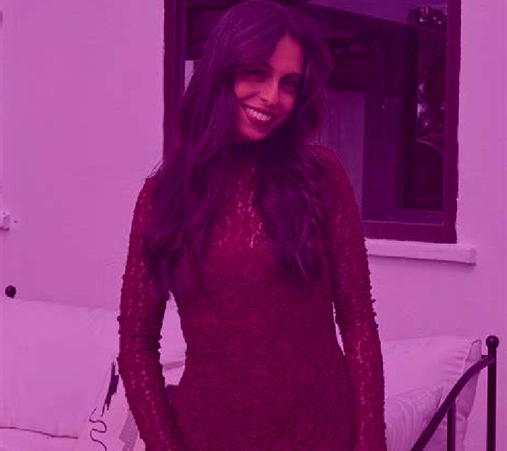 Lucía Adrada de Piron escort